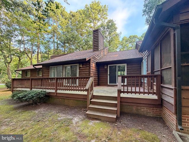 11832 WOLLASTON CIR, Issue, MD 20645