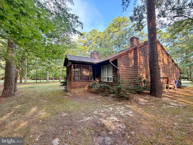 11832 WOLLASTON CIR, Issue, MD 20645
