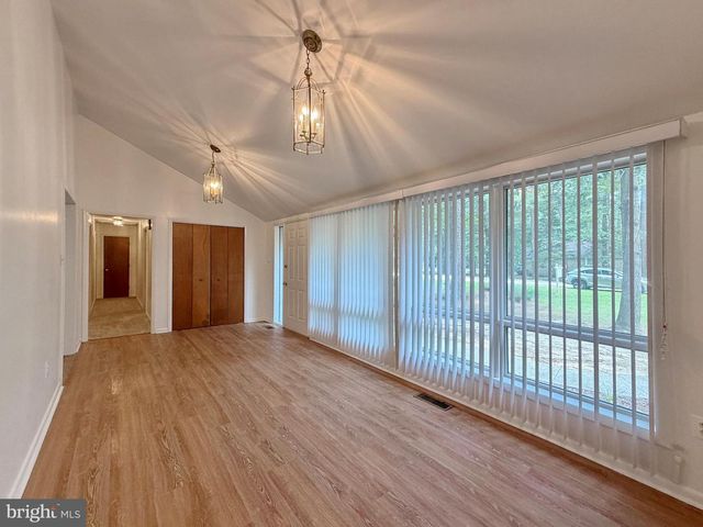 11832 WOLLASTON CIR, Issue, MD 20645