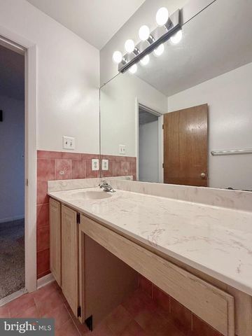 11832 WOLLASTON CIR, Issue, MD 20645