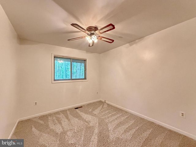 11832 WOLLASTON CIR, Issue, MD 20645