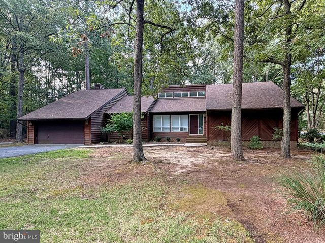 11832 WOLLASTON CIR, Issue, MD 20645
