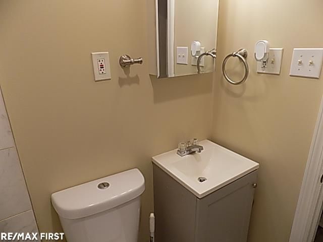 23830 Deziel Street, St Clair Shores, MI 48082