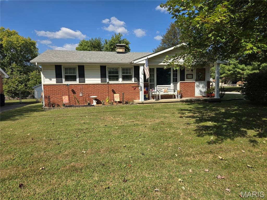 621 Eiler Road, Belleville, IL 62223