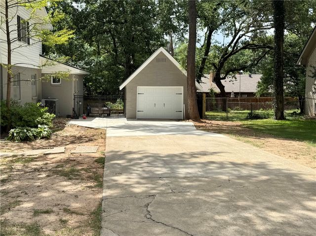 308 S Utah Avenue, Russellville, AR 72801