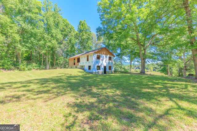 1004 Crow Gap, Chickamauga, GA 30707
