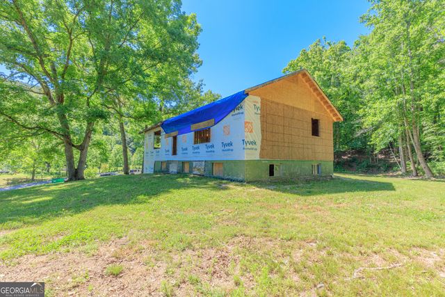 1004 Crow Gap, Chickamauga, GA 30707