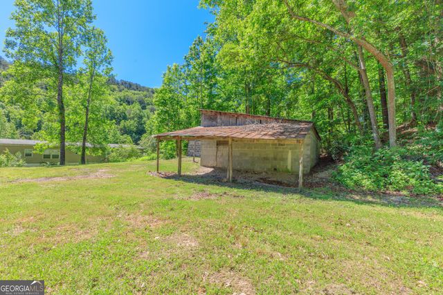 1004 Crow Gap, Chickamauga, GA 30707