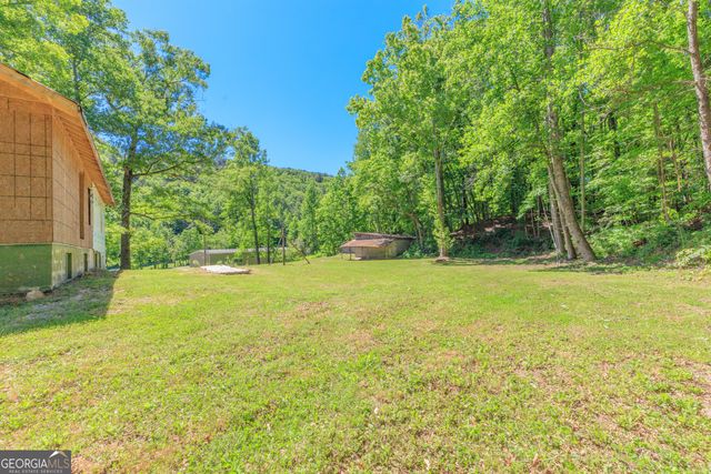 1004 Crow Gap, Chickamauga, GA 30707