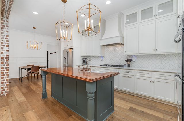 619 W Spring St, Lebanon, TN 37087