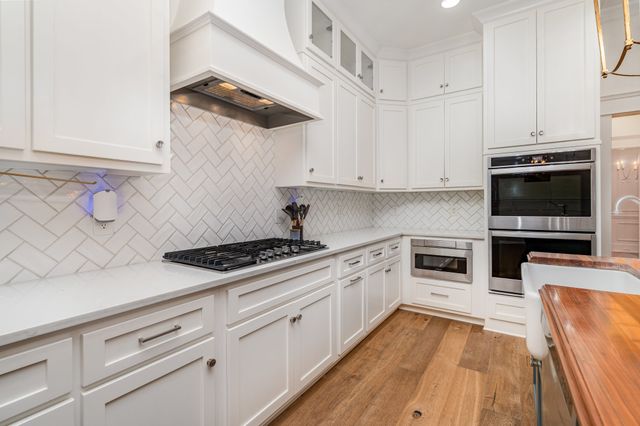 619 W Spring St, Lebanon, TN 37087