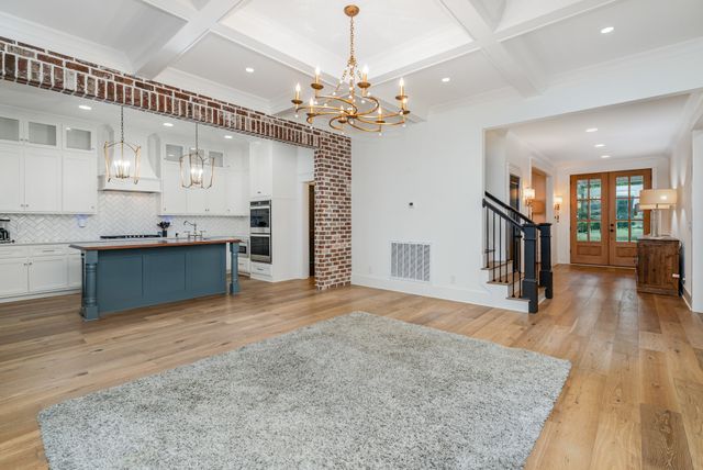 619 W Spring St, Lebanon, TN 37087