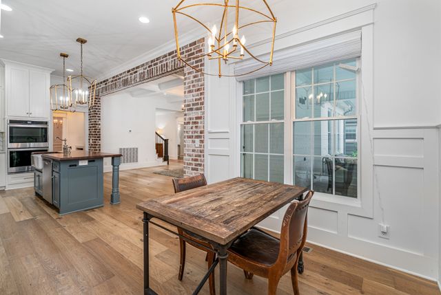 619 W Spring St, Lebanon, TN 37087