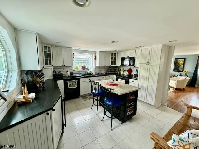 118 Miller St, Highlands Boro, NJ 07732
