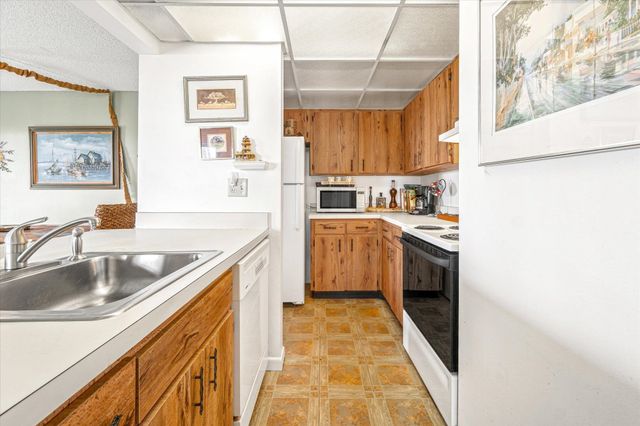 34 Veronese Ct, St Augustine, FL 32086