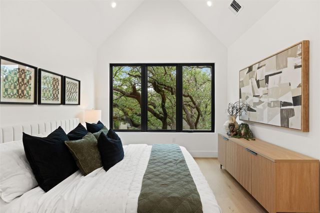 2611 Oak Crest Ave A, Austin, TX 78704