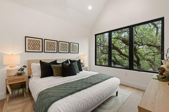 2611 Oak Crest Ave A, Austin, TX 78704