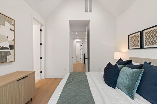 2611 Oak Crest Ave A, Austin, TX 78704