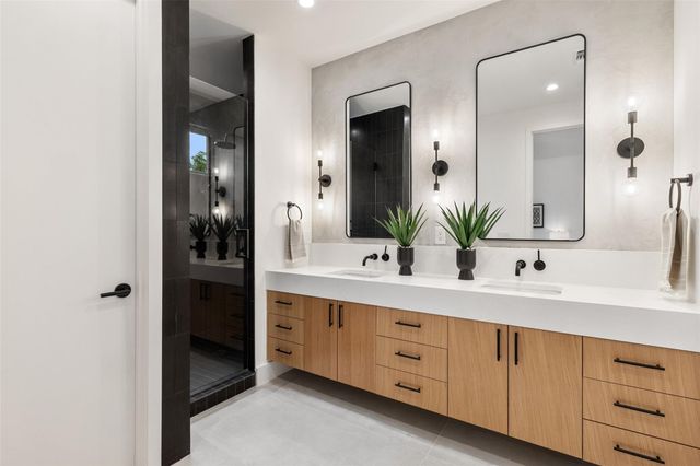 2611 Oak Crest Ave A, Austin, TX 78704