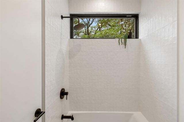 2611 Oak Crest Ave A, Austin, TX 78704