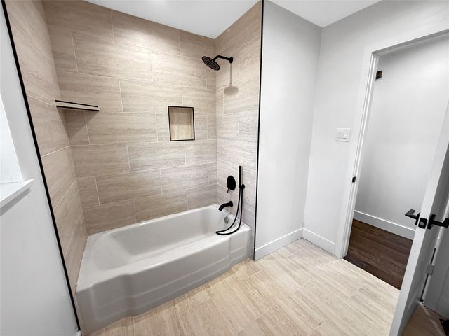 425 Cheshier Road, Lancaster, TX 75146