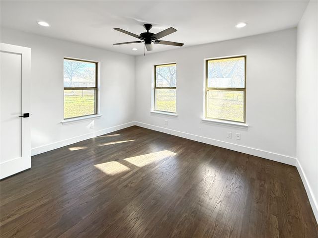 425 Cheshier Road, Lancaster, TX 75146