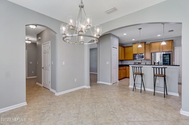 1931 DERRINGER Road, Jacksonville, FL 32225