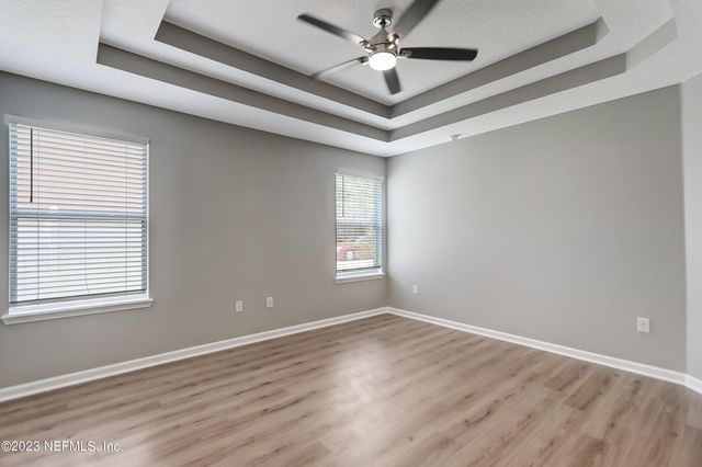 1931 DERRINGER Road, Jacksonville, FL 32225