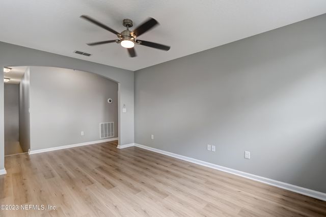 1931 DERRINGER Road, Jacksonville, FL 32225
