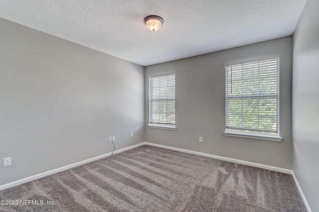 1931 DERRINGER Road, Jacksonville, FL 32225