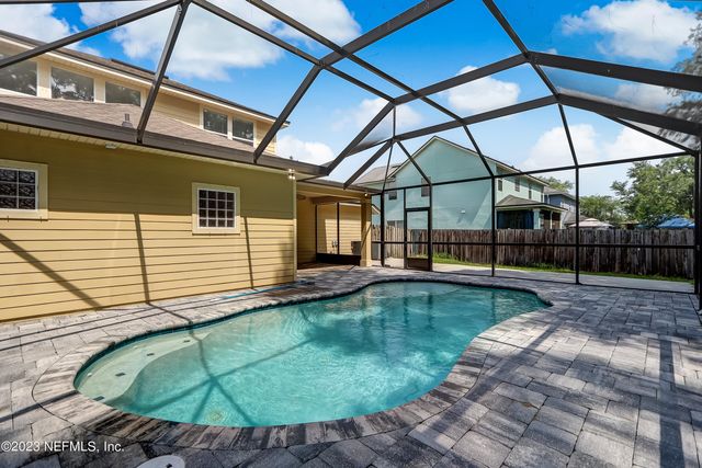1931 DERRINGER Road, Jacksonville, FL 32225