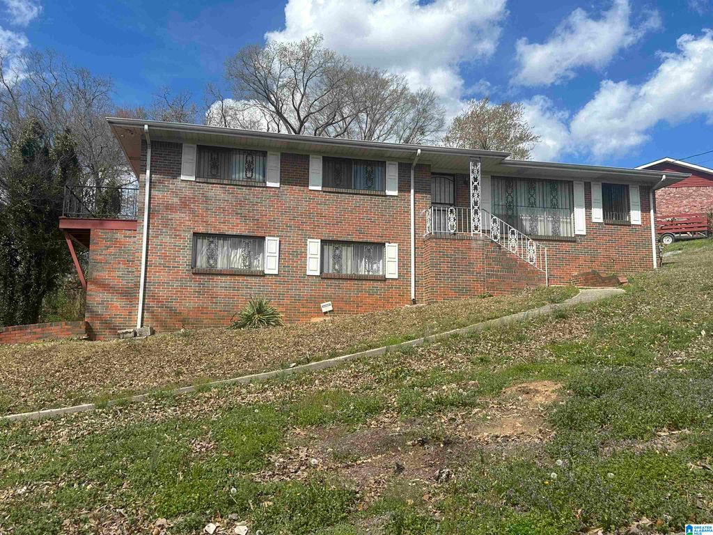 106 MERRYWOOD CIRCLE, Birmingham, AL 35214