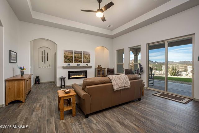 3993 Royal View Street, Las Cruces, NM 88012