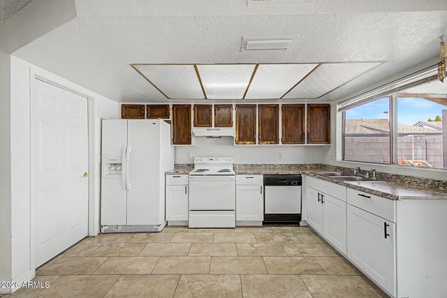 4447 N 77TH Drive, Phoenix, AZ 85033