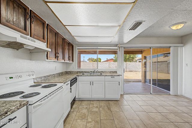 4447 N 77TH Drive, Phoenix, AZ 85033