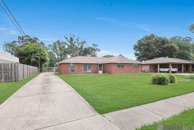 12345 E Robin Hood Dr, Baton Rouge, LA 70815