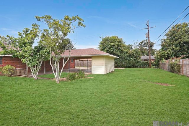 12345 E Robin Hood Dr, Baton Rouge, LA 70815