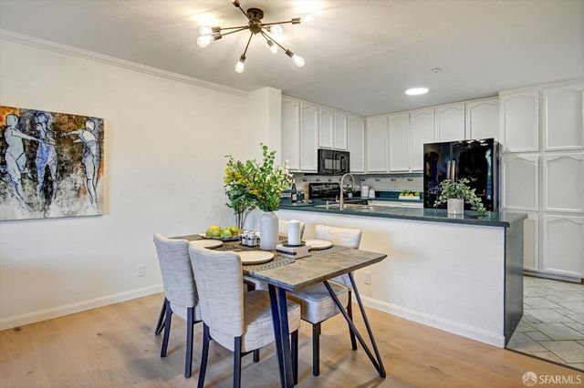 306 Oak Court, Daly City, CA 94014