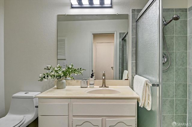 306 Oak Court, Daly City, CA 94014