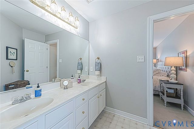 3312 White Chimneys Ct, Glen Allen, VA 23060