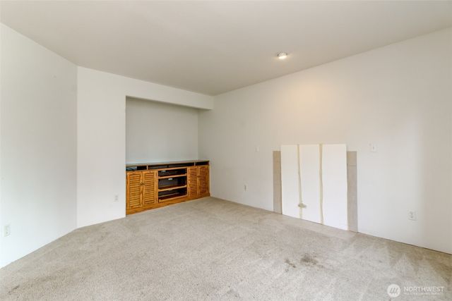 12101 30th St E, Edgewood, WA 98372