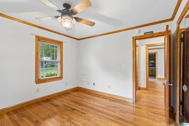 2440 22ND STREET N, Hueytown, AL 35023