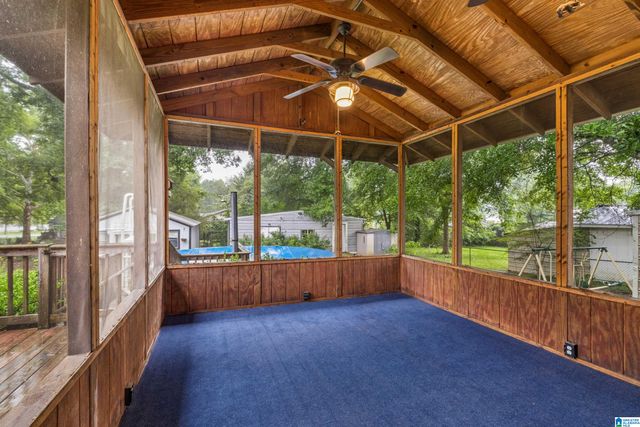 2440 22ND STREET N, Hueytown, AL 35023