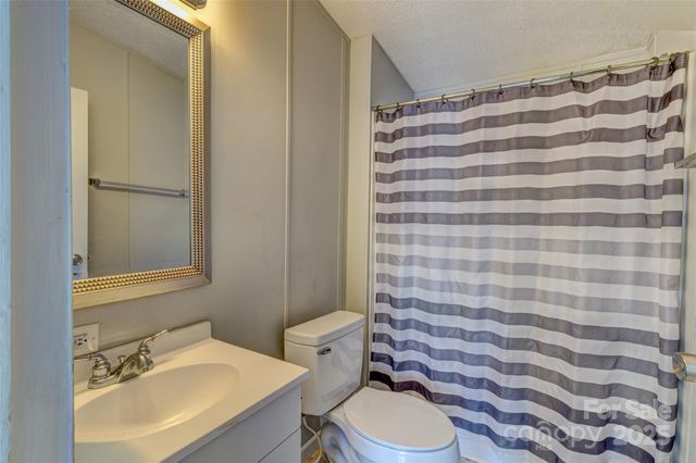 112 Kimbo Drive, Kings Mountain, NC 28086