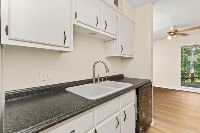 154 La Vista Lane, Hot Springs Village, AR 71909