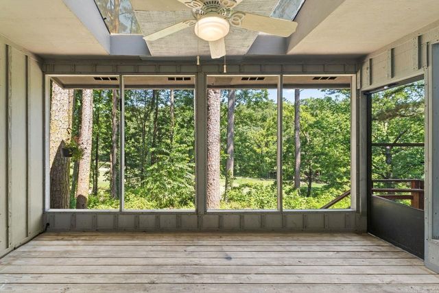 154 La Vista Lane, Hot Springs Village, AR 71909