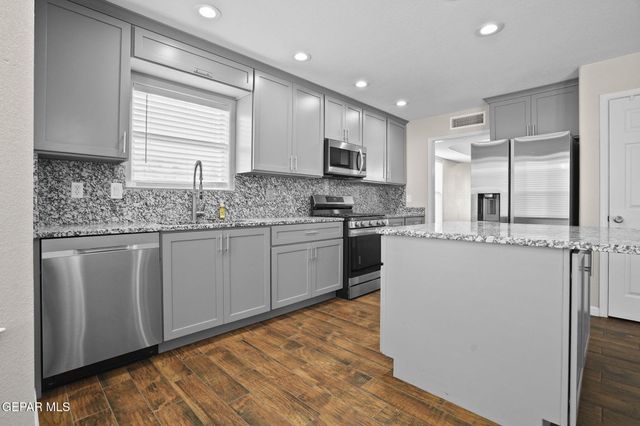 6308 LOMA DE CRISTO Drive, El Paso, TX 79912