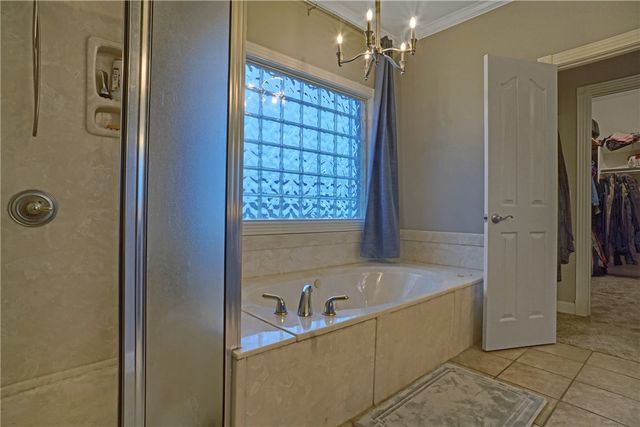 49 Castle Rock Drive, Russellville, AR 72802