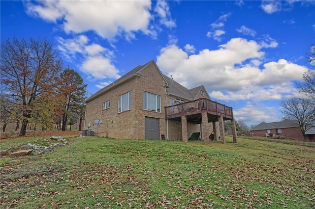 49 Castle Rock Drive, Russellville, AR 72802