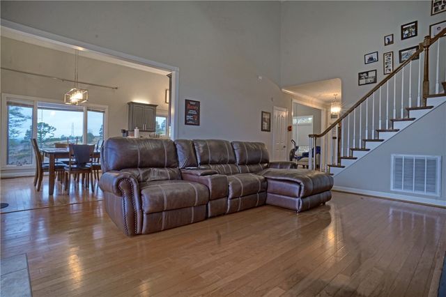 49 Castle Rock Drive, Russellville, AR 72802